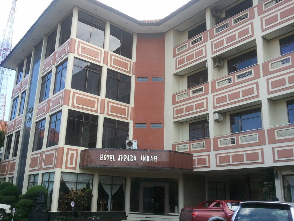 Jepara Indah Hotel Luaran gambar