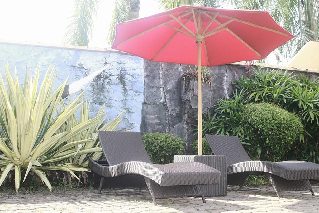 Jepara Indah Hotel Luaran gambar