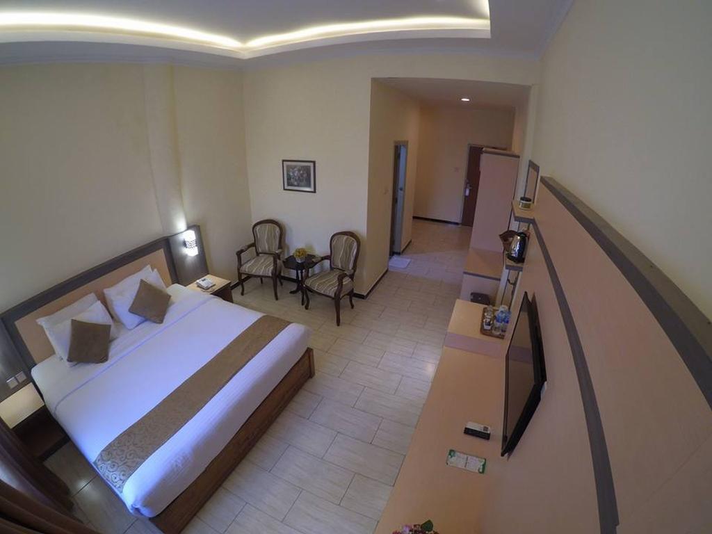 Jepara Indah Hotel Luaran gambar